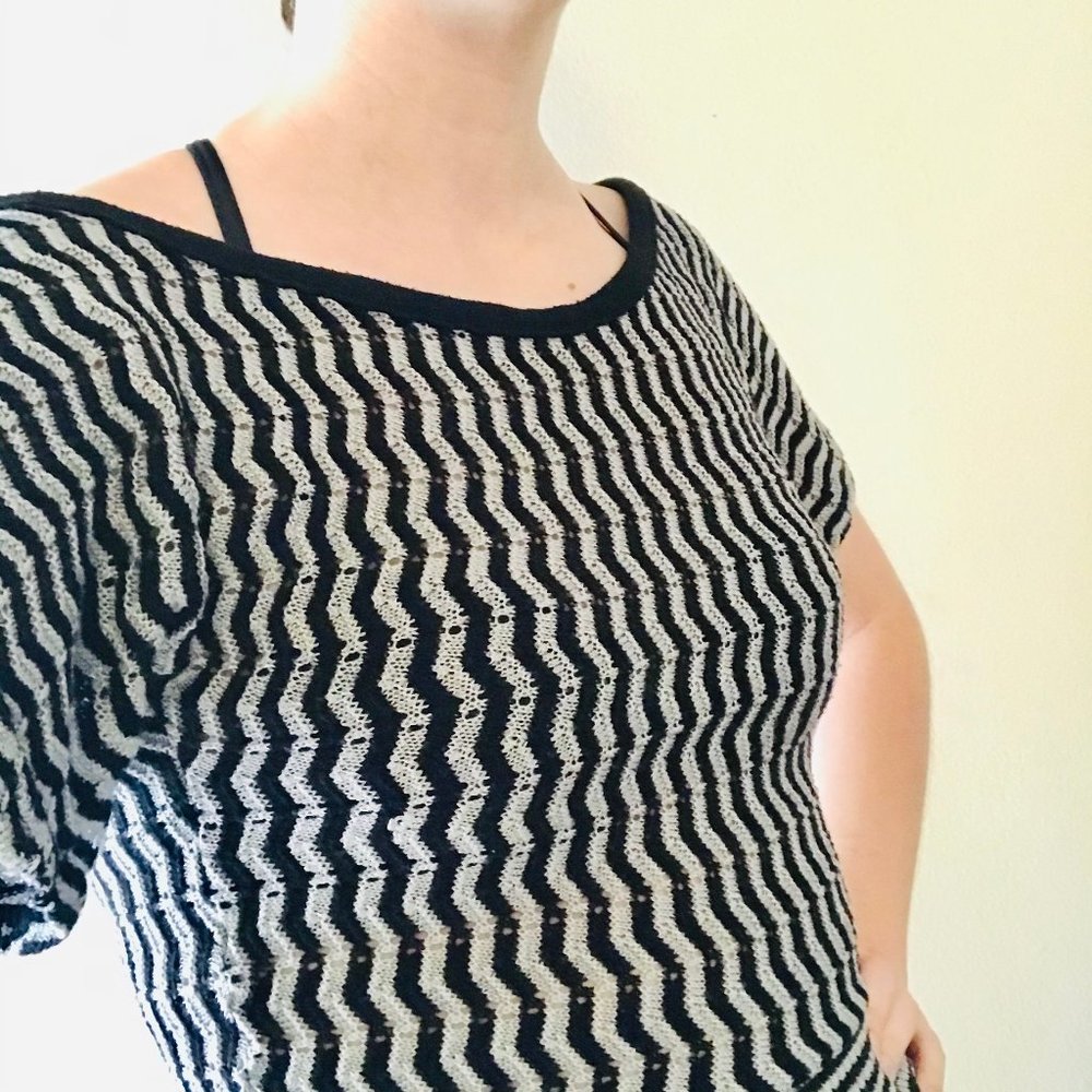 Black and White Crochet Crop-Top